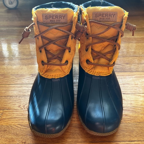 Sperry Shoes - Sperry top sider rain boots in Michigan colors